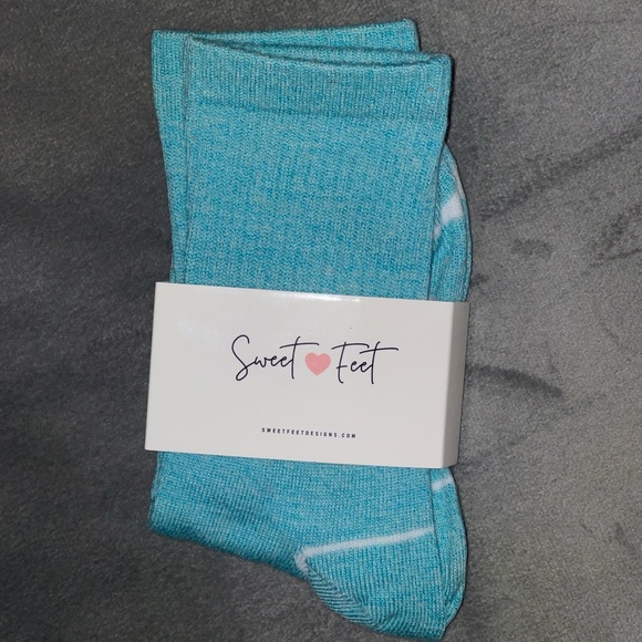 SWEET FEET DESIGNS - Turquoise Crew Socks - NWT - Picture 2 of 3